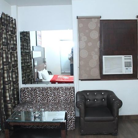 Dreamz Suites Nueva Delhi Exterior foto